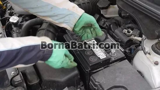 بازیافت باتری خودرو
